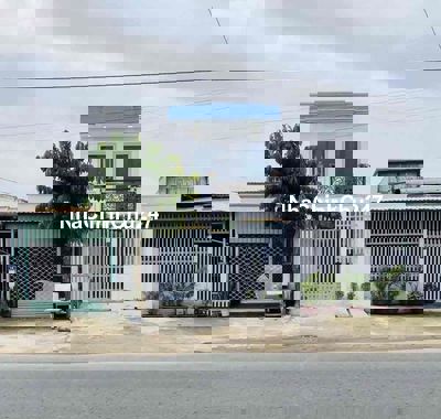 Chủ Kẹt Tiền Cần Bán Gấp nhà Bình Chánh 1tỷ080tr!!!