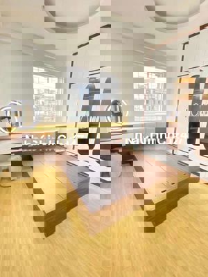 Chính chủ cần bán căn hộ 3 ngủ , Vĩnh Hoàng lĩnh Nam, HM, thoáng sáng,