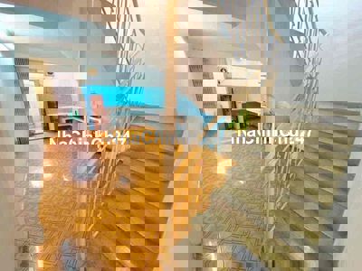 54M2, CHÍNH CHỦ 30 NĂM -H.I.Ế.M- GẦN PHỐ ẨM THỰC PHAN XÍCH LONG - 7ty2