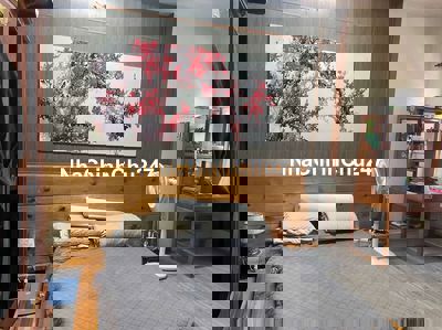 Chính chủ cần bán nhà trong KDC Vĩnh Lộc đối diện công viên