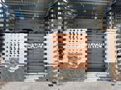 CHÍNH CHỦ BÁN NHÀ PHỐ TRUNG TÂM LA GI