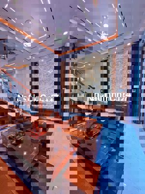 Chúnh chủ cần bán nhà trong Tết giá rẻ