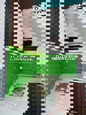 Chính chủ bán lỗ 325tr nhà ngang 4 sâu 8, hẻm xe hơi, sổ riêng