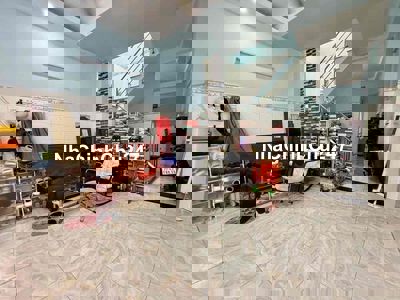 TRUNG TÂM Q8_CHÍNH CHỦ_NGANG ĐẸP 4m_GIÁ CHỈ 3tỷ9