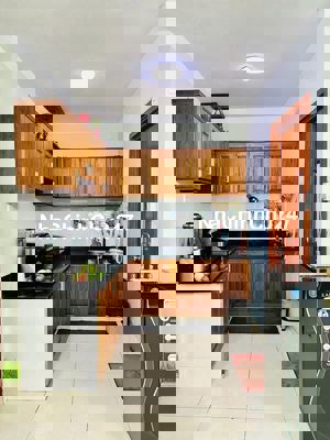 Chính chủ cần bán gấp căn hộ Hiệp Thành Building DT 71m2, 2PN 2WC.