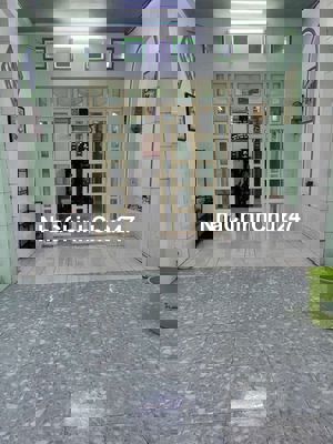 Do chuyển nơi ở nên cần tìm chủ mới cho ngôi nhà thân yêu.