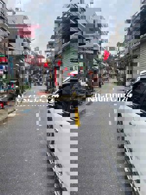 Đất Hòa Lạc sổ đỏ chính chủ đường 2 oto tránh, gần khu công nghệ cao