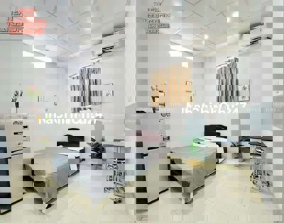 Studio cách Etown 100m thang máy full nội thất cửa sổ trời (chính chủ)