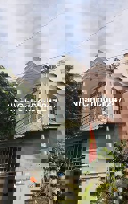 Chính Chủ _Cần Bán Nhà Nhỏ Mặt Tiền Đường