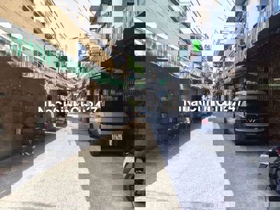 Nhà chủ mới gửi