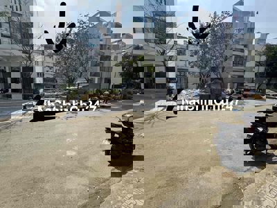 Chính Chủ Bán Đất BT gần liền kề Đường Liên Phường & SVĐ Rạch Chiếc