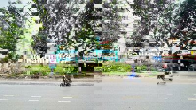 Chủ gửi bán lô đất gần cổng trường THCS Lai Uyên 150m2 giá 890tr có sổ