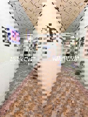 bán nhà 2 tầng 63m2 Quận 3 gấp-chính chủ