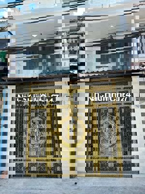 Chủ ngộp Bank cần bán gấp nhà Lê Văn Quới 62m2 ( 2 Tầng )