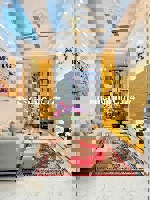 CHÍNH CHỦ BÁN NHÀ PHỐ NGŨ NHẠC HOÀNG MAI,DT 32M2