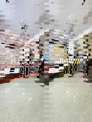 Chính chủ lâu đời - Thành Thái - Quận 10