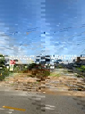 Chính chủ ngộp bank Cần bán gấp lô đất 130m2 ở Xã Long Điên 800tr