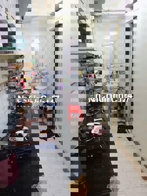 Chính chủ Gửi Bán Căn Hộ 2  phòng ngủ