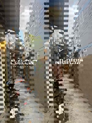 CHÍNH CHỦ BÁN NHÀ 4X8 , ĐÚC BTCT 64M2 SỬ DỤNG.