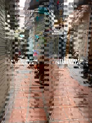 Chính chủ bán nhà xây mới không qua Môi Giới