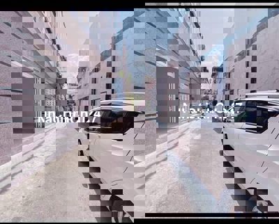 CHÍNH CHỦ FREE 15 NGÀY TIỀN NHÀ FULL NT VLU IUH NGUYỄN VĂN ĐẬU SÁT EMA