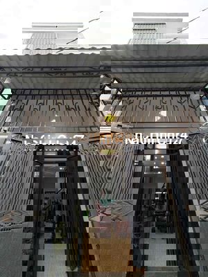 Nhà chính chủ phạm văn Bạch DT 50 m trệt lầu