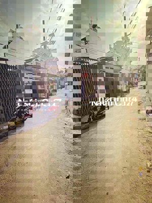 nhà cấp 4 đường trường chinh Q12 dt: 55,5m2