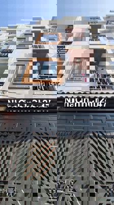 Nhà chính chủ 4x13, 4 phòng, 4 tầng, hẻm xe hơi