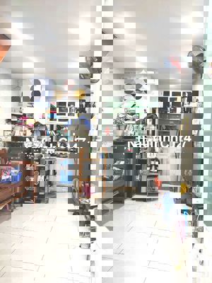 Chính chủ cần bán Nhà 3x5.5, trệt , lầu Hh 2%