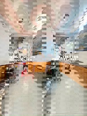 Nhà trường chinh sát Ga T3 diện tích  - Chính chủ