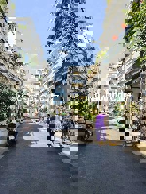 Nhà chính chủ thiết kế và xây dựng tâm huyết KDC OMELY - nhà rất đẹp