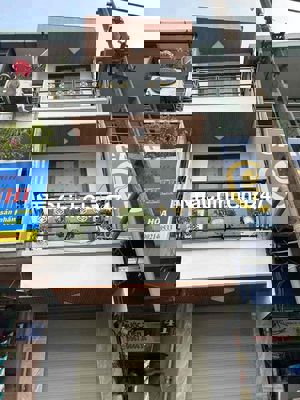 chính chủ bán nhà mặt tiền kinh doanh Q1