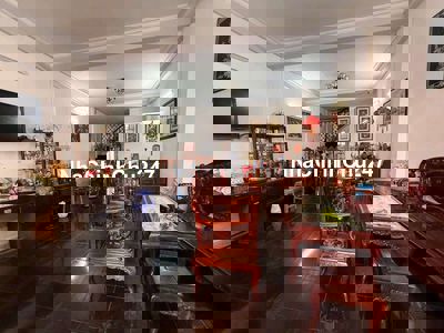 CHỦ NGỢP BANK CẦN BÁN GẤP NHÀ 110M2,NGANG KHỦNG 5,6 M, THÔNG XVNT-BT