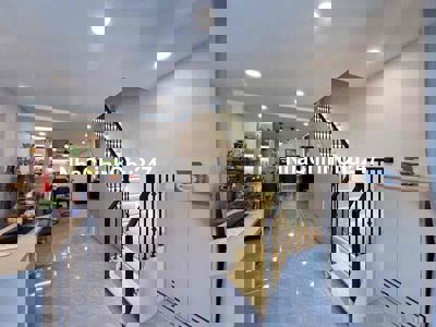 CHỦ NGỘP - KHÁCH THIỆN CHÍ LÀ CHỐT - FULL NỘI THẤT - TĂNG NHƠN PHÚ B