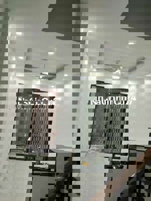 CHÍNH CHỦ BÁN NHÀ ĐỊNH CÔNG THƯỢNG, CẦU LŨ, DT 47M2 X2 TẦNG, 3 PHÒNG