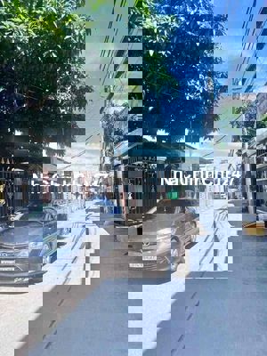 Chủ cần tiền ăn Tết bán nhà mặt tiền sát Ng. Trường Tộ 3tầng 160m2 8t3