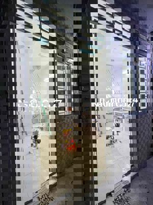 Bán nhà 1 trệt 1 lầu- chính chủ 24m2