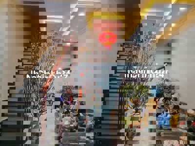 Nhà dân xây - chính chủ - 45m2 - 4 tầng - Nhà đẹp mới xây - Bồ đề