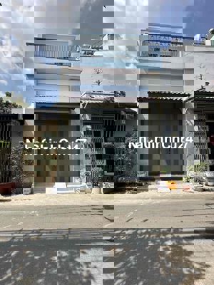 Nhà bán chính chủ hẻm xe hơi c4 phạm hùng xã bình Hưng giáp Q8