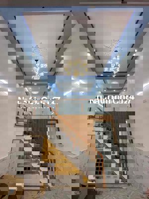 chủ cần bán gấp căn nhà 4x12