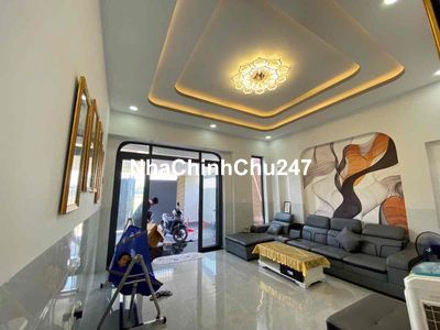 CHÍNH CHỦ BÁN NHÀ MỚI XÂY 2PN - Tặng Nội Thất - Đã hoàn công. Sổ sẵn