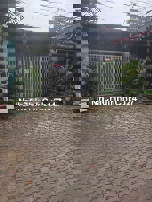 Bán nhà riêng tại 100 Trường Sơn, 4 tỷ, 114m2, view đẹp, chính chủ