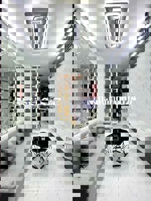 Chính chủ bán nhà phố Trương Định 5 tầng tặng nội thất giá 6.55 tỷ