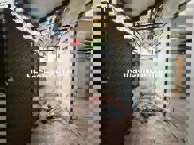 CHÍNH CHỦ CẦN BÁN NHÀ MẶT TIỀN QUẬN 1 – XÁC ĐỊNH MUA ĐẤT - NỞ HẬU