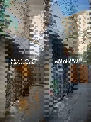 Nhà bán hẻm 560 Trường Chinh phường 13 Tân Bình