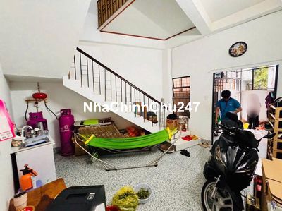 NHÀ CHÍNH CHỦ GIÁ RẺ - Gần Chợ Bà Chiểu - 2 TẦNG - 59m2 NỞ HẬU