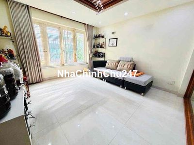 NGỘP BANK CHÍNH CHỦ GẤP BÁN NHÀ 5 TẦNG MẶT TIỀN ĐƯỜNG KD 30M.