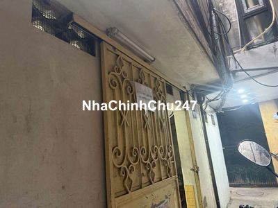 Chính chủ .cần bán 1 căn nhà 3 tầng