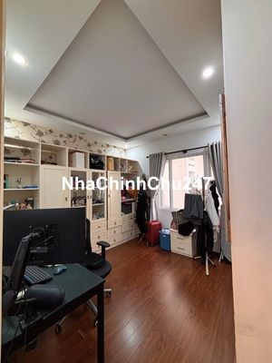 CHÍNH CHỦ BÁN GẤP CĂN 2PN-2WC CHUNG CƯ KHÁNH HỘI QUẬN 4