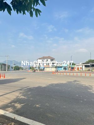 CHÍNH CHỦ GỬI BÁN LÔ ĐẤT MT ĐƯỜNG 28 HÒA LONG DT RỘNG 168M2/1TY550